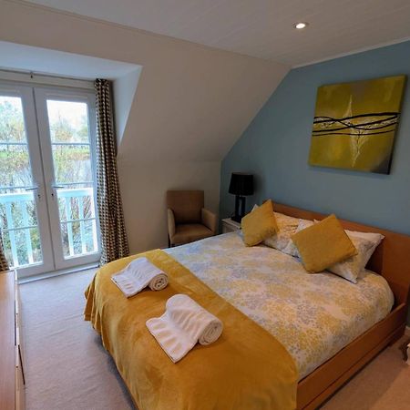Charming Lake House Nature Retreat In Cotswold Water Park, South Cerney Near Cirencester Luaran gambar